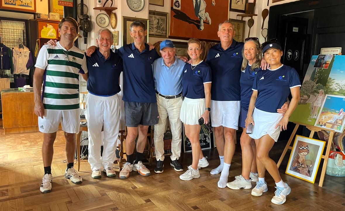 Club members at Hanbury Tennis Club